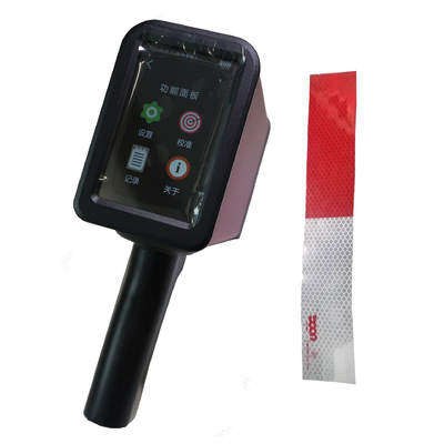 DC 8.4V Sign Retroreflectometer ระยะการวัดสีแดง 0 - 1999.9 ถึงพอใจ