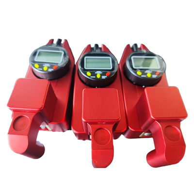 การวัดความหนาของเครื่องหมายบนถนนสีแดงที่แม่นยำ ความแม่นยำ 0.02 มม.