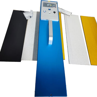 700mm X 135mm X 115mm ปริมาตรภาพรวม Retroreflector Meter มุมเกิดเหตุ 8876 องศา 16G พื้นที่เก็บข้อมูลสําหรับข้อมูลการทดสอบมากกว่า 200000